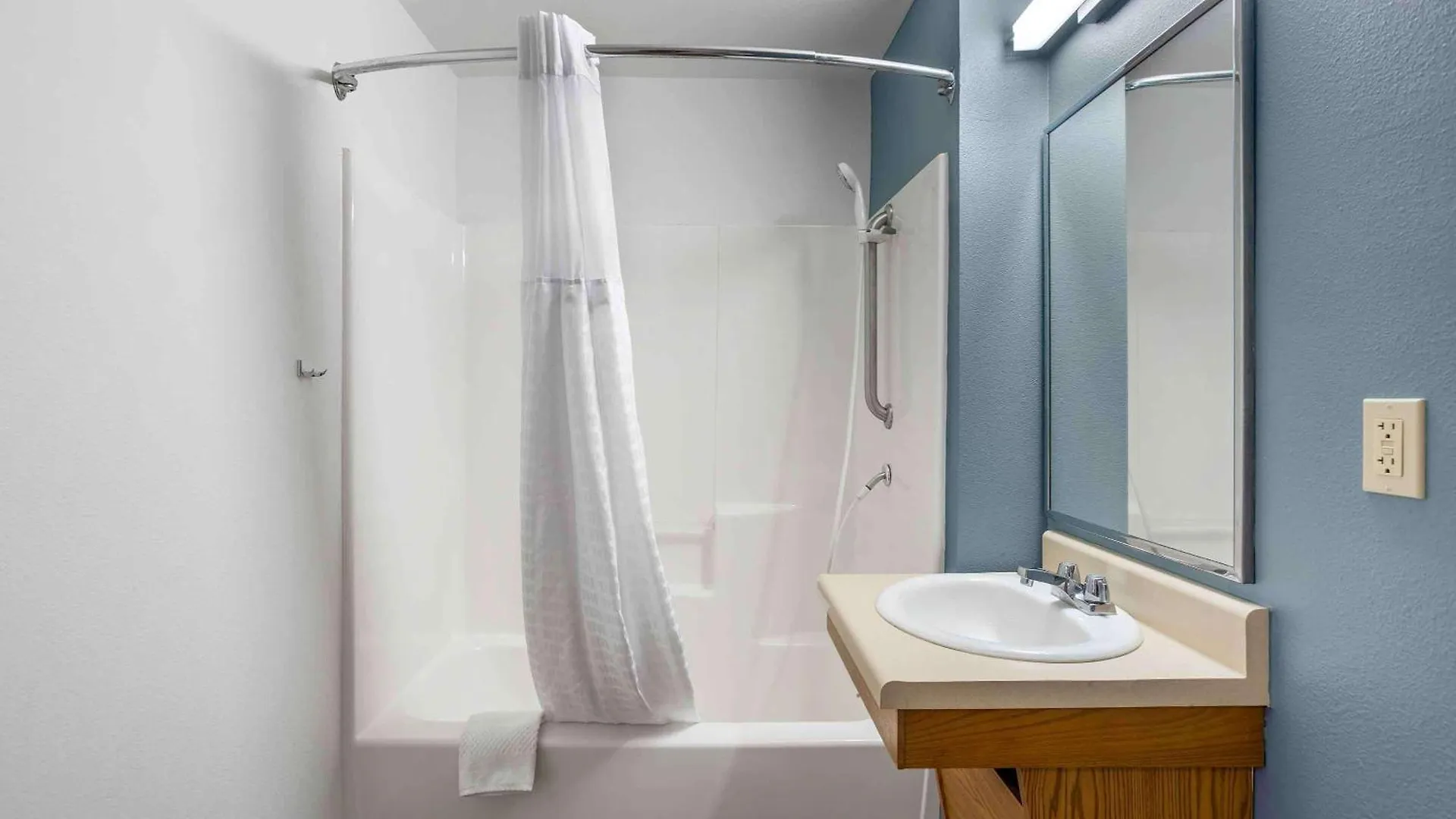 Hotel Extended Stay America Select Suites - Louisville - Airport