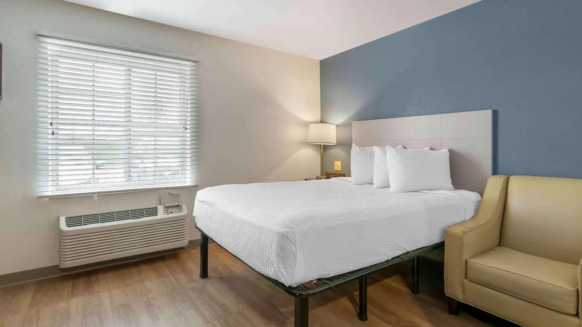 Hotel Extended Stay America Select Suites - Louisville - Airport