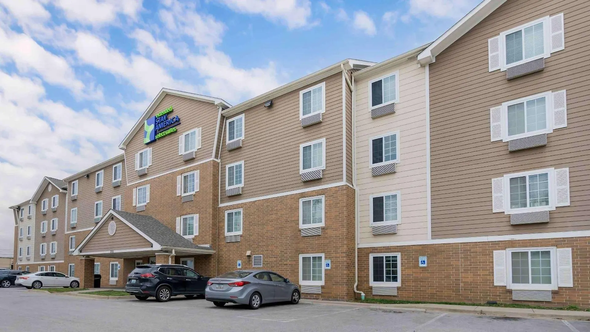 Extended Stay America Select Suites - Louisville - Airport Hotel